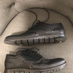COLE HAAN ZEROGRAND BLACK SHOES